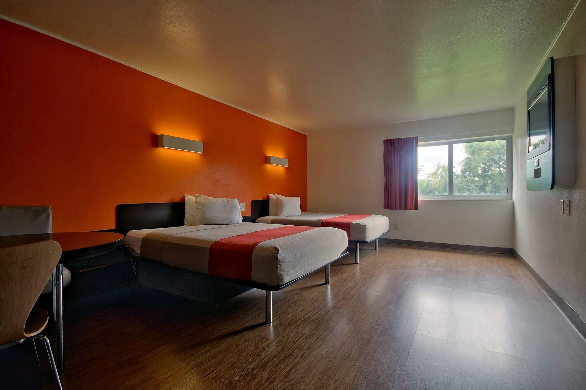 Motel 6-Miami, Fl Doral Luaran gambar