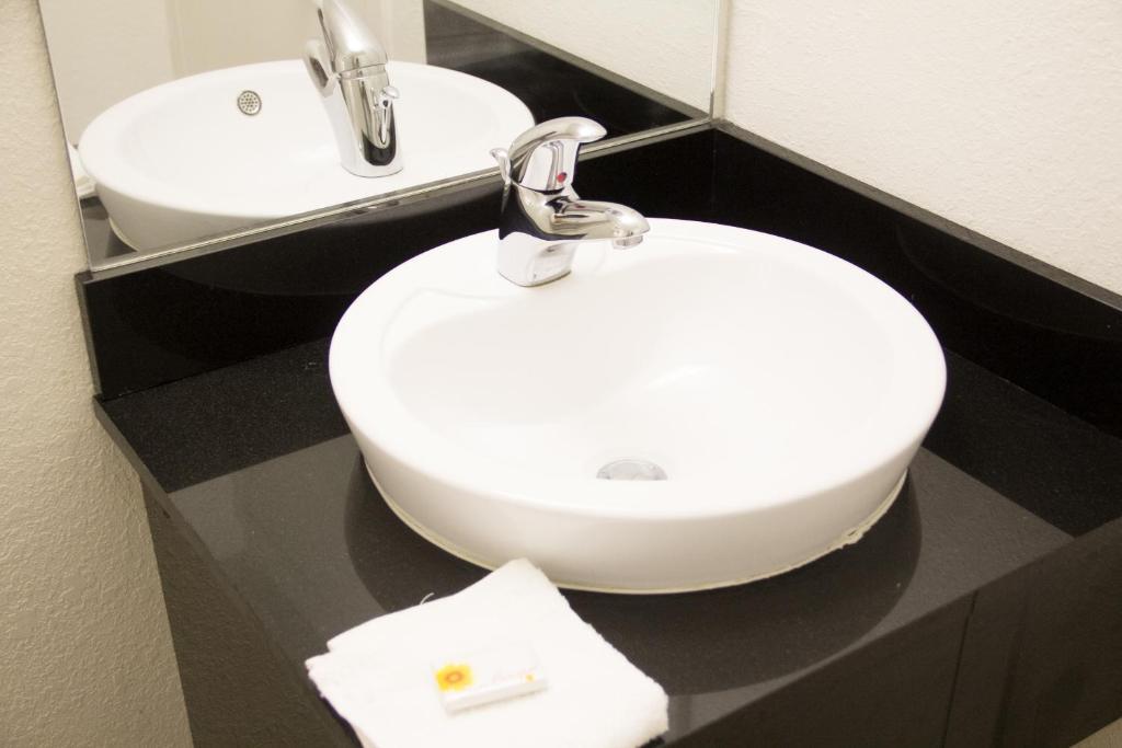 Motel 6-Miami, Fl Doral Bilik gambar