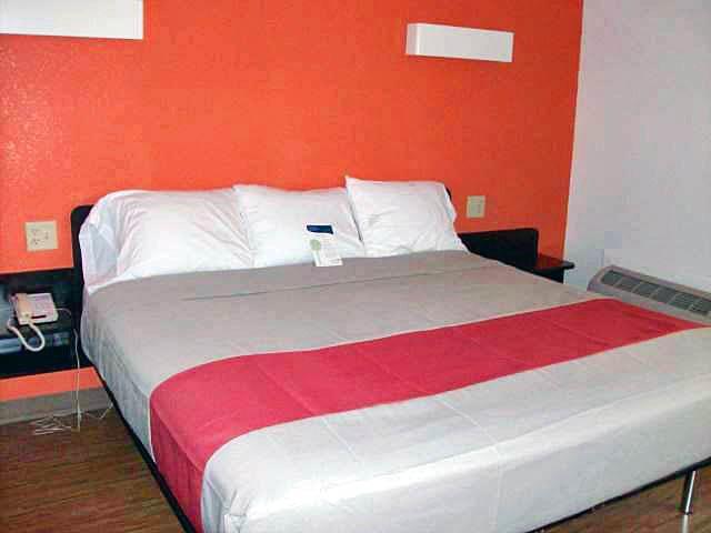 Motel 6-Miami, Fl Doral Bilik gambar